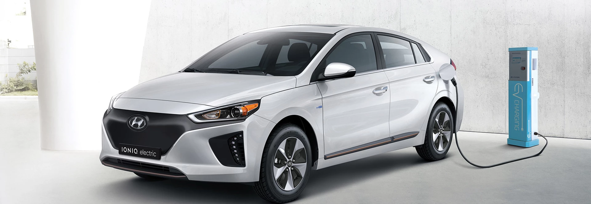 Hyundai Ioniq: Full pricing and specs unveiled